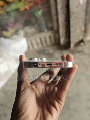 অ্যাপল আইফোন ১৪ প্রো ২৫৬ জিবি সাদা