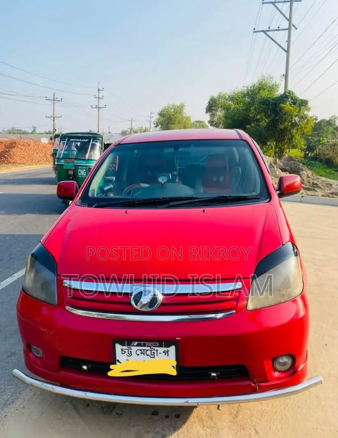 Toyota Raum 2004 Red
