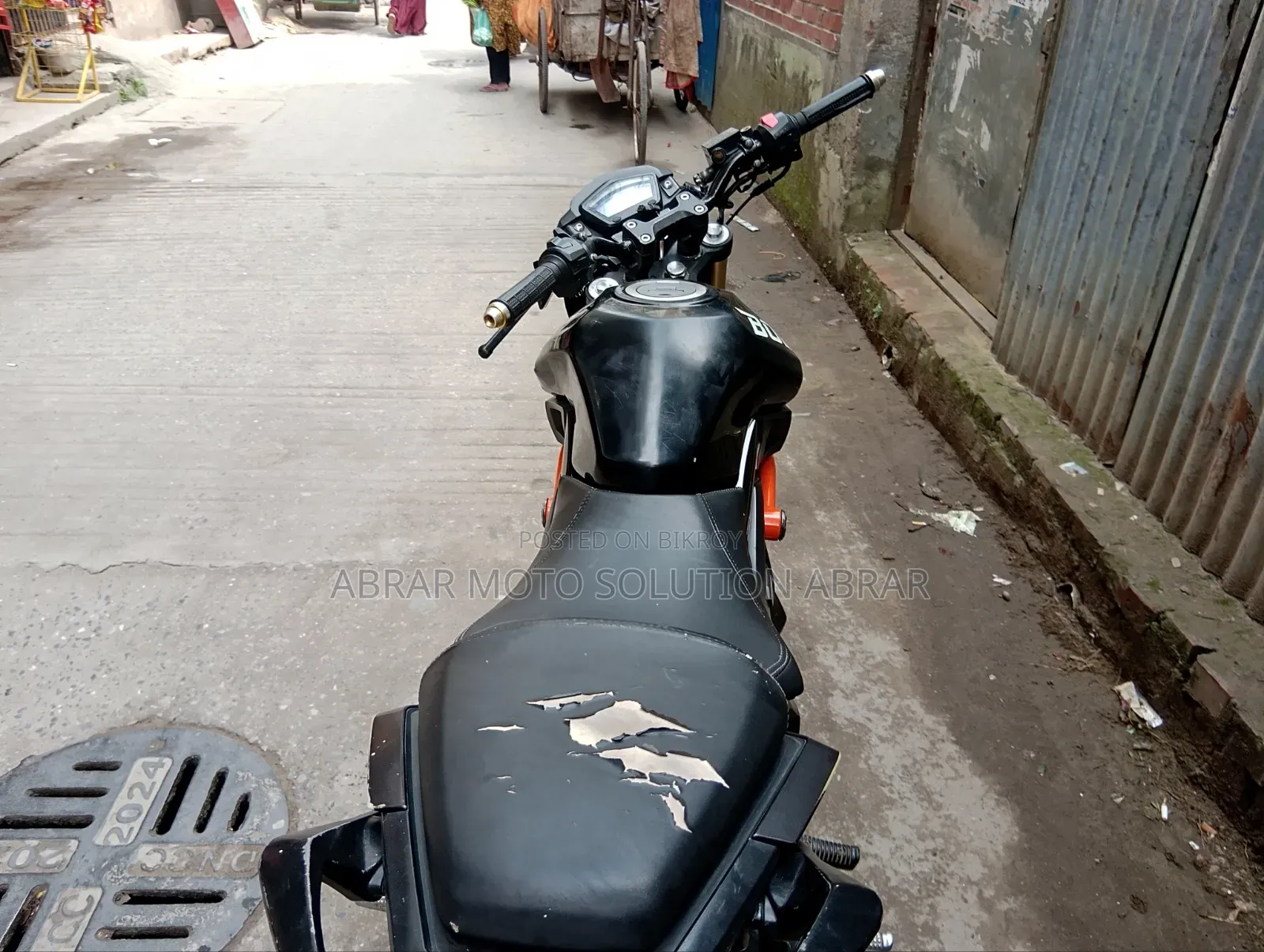 Runner Bolt 165R 2024 Black