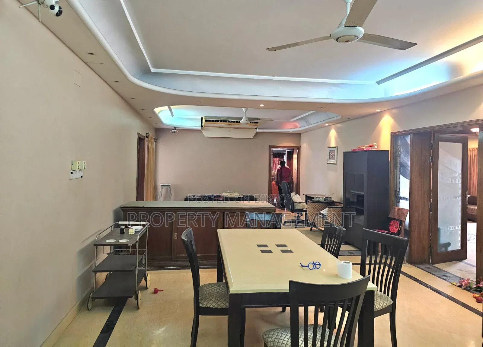 4bdrm Apartment in Gulshan for rent