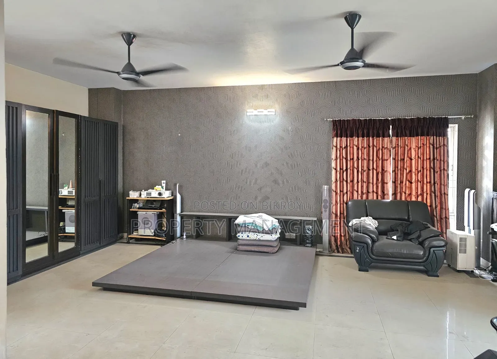 4bdrm Apartment in Gulshan for rent