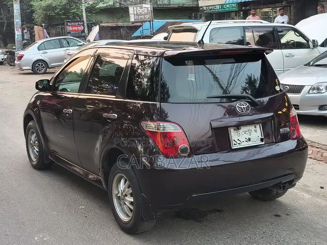 Toyota IST 2005 Black