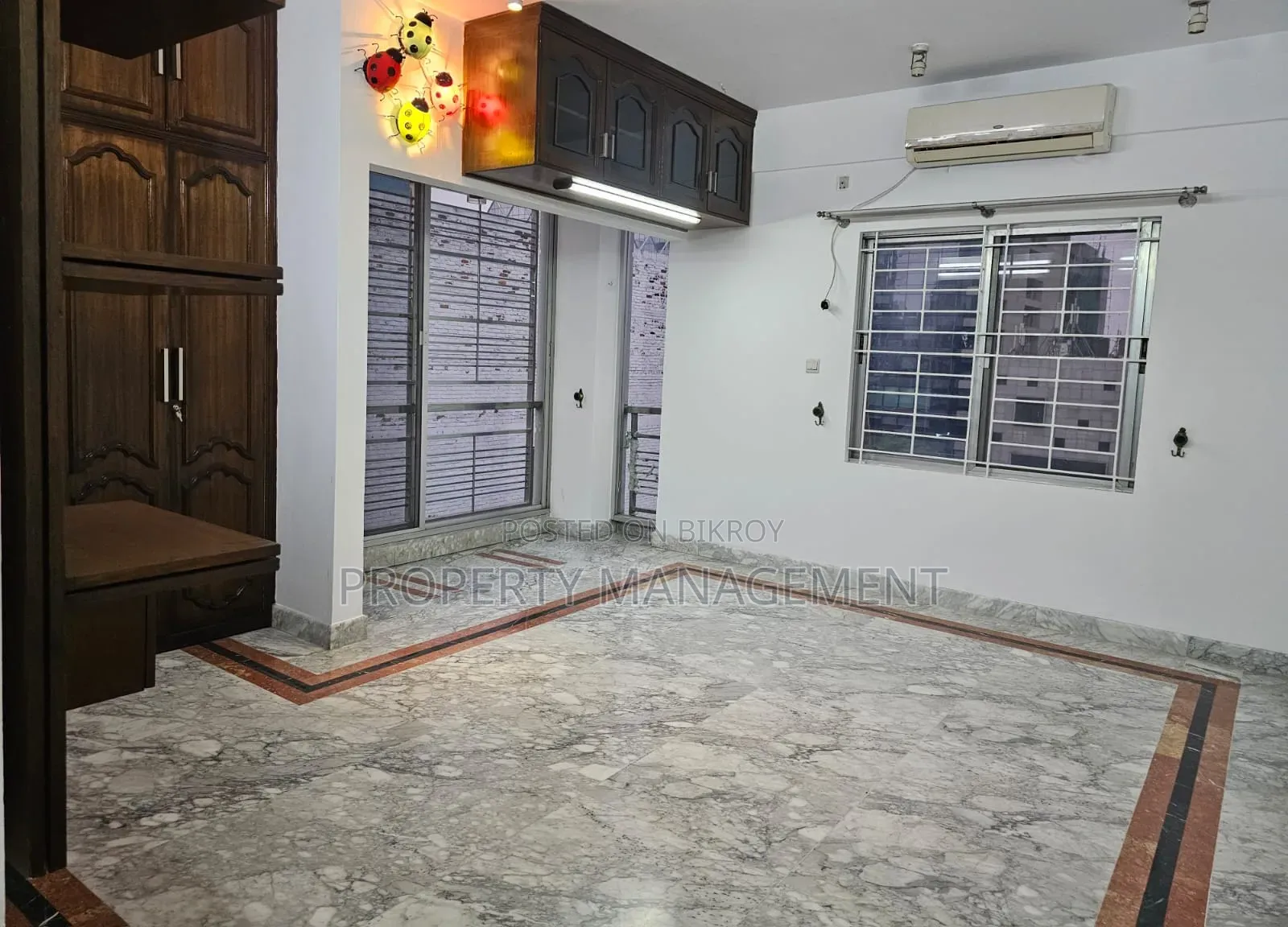 ৪বেডরুম Apartment in Gulshan for rent