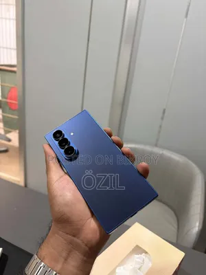 স্যামসাং গ্যালাক্সি জেড ফোল্ড৭ ২৫৬ জিবি ব্লু