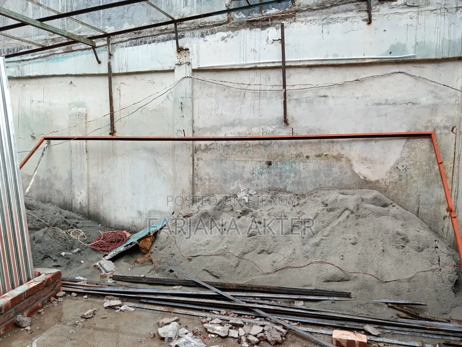 বাউন্ডারি টানা গেট বিক্রি