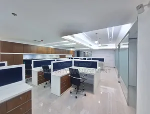 ফুল ফার্নিশ গুলশান টিভিগেট কমার্শিয়াল অফিসের স্পেস নিউ বিল্ডিং