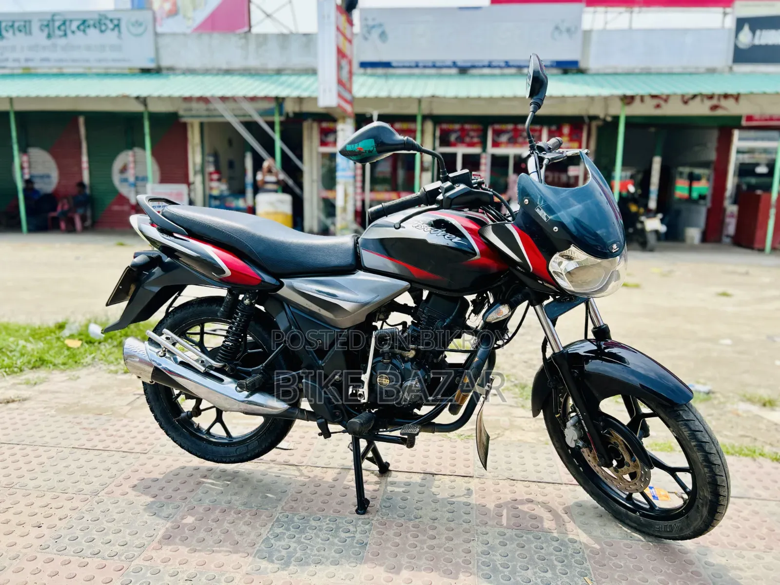 বাজাজ ডিসকভার ১১০ ২০২০ কালো