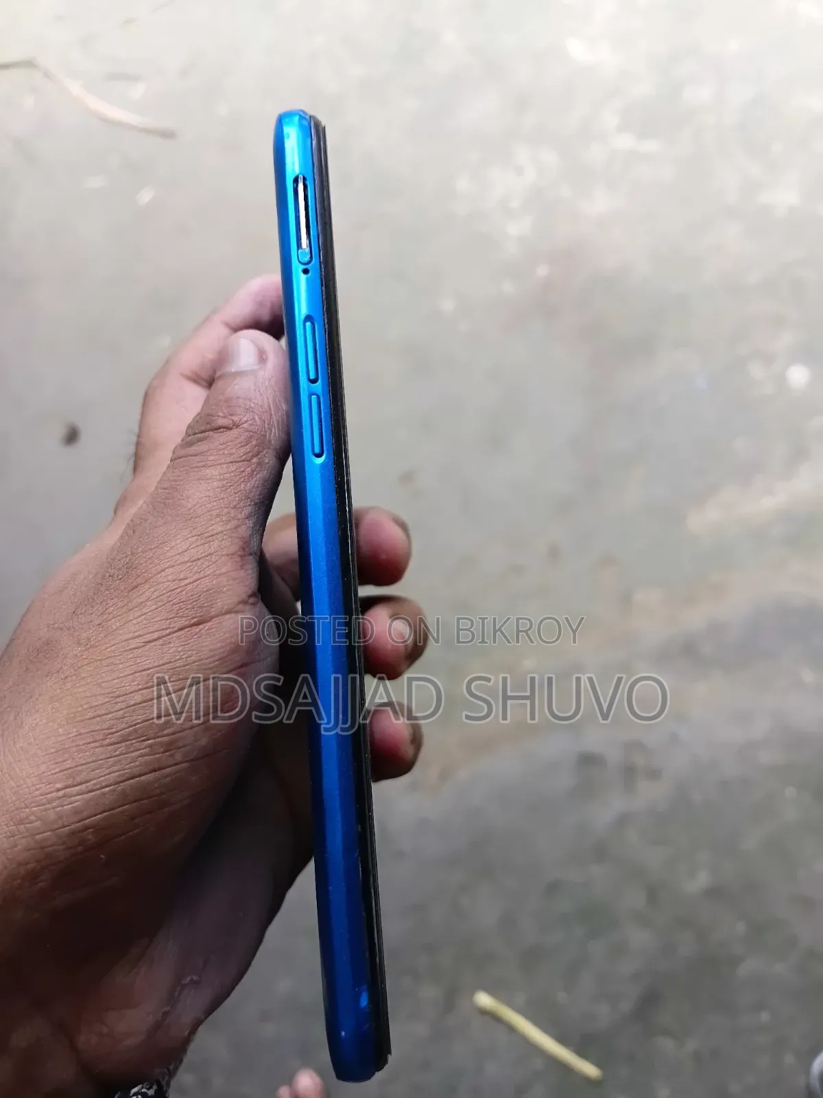 রিয়েলমি সি৩ ৩২ জিবি নীল