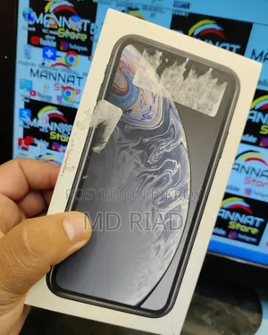 নতুন অ্যাপল আইফোন এক্সআর ২৫৬ জিবি সাদা