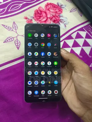রিয়েলমি নোট ৫০ ৬৪ জিবি নীল