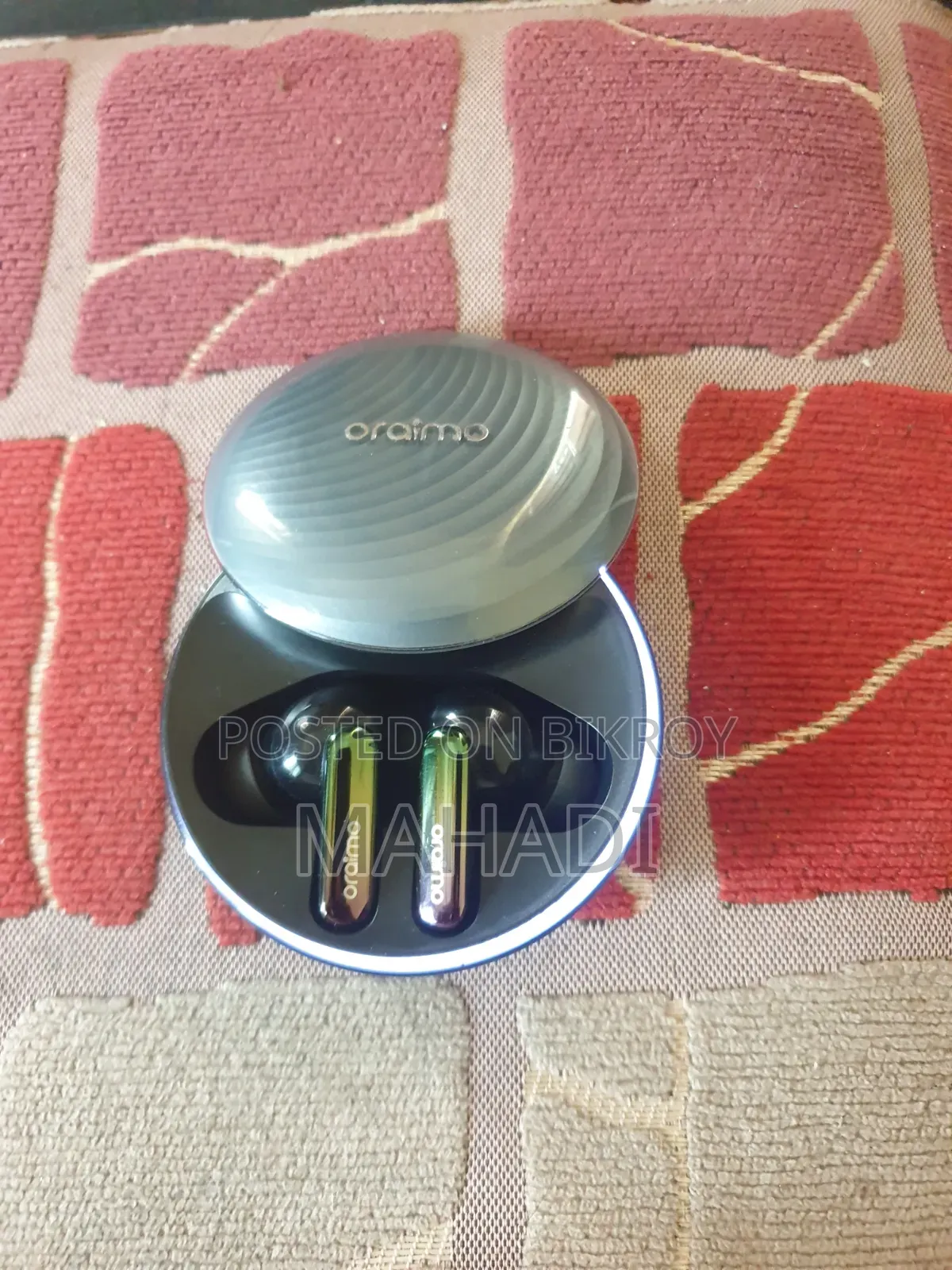 Oraimo Spacebuds 2800 Tk (17 Days Used Only)