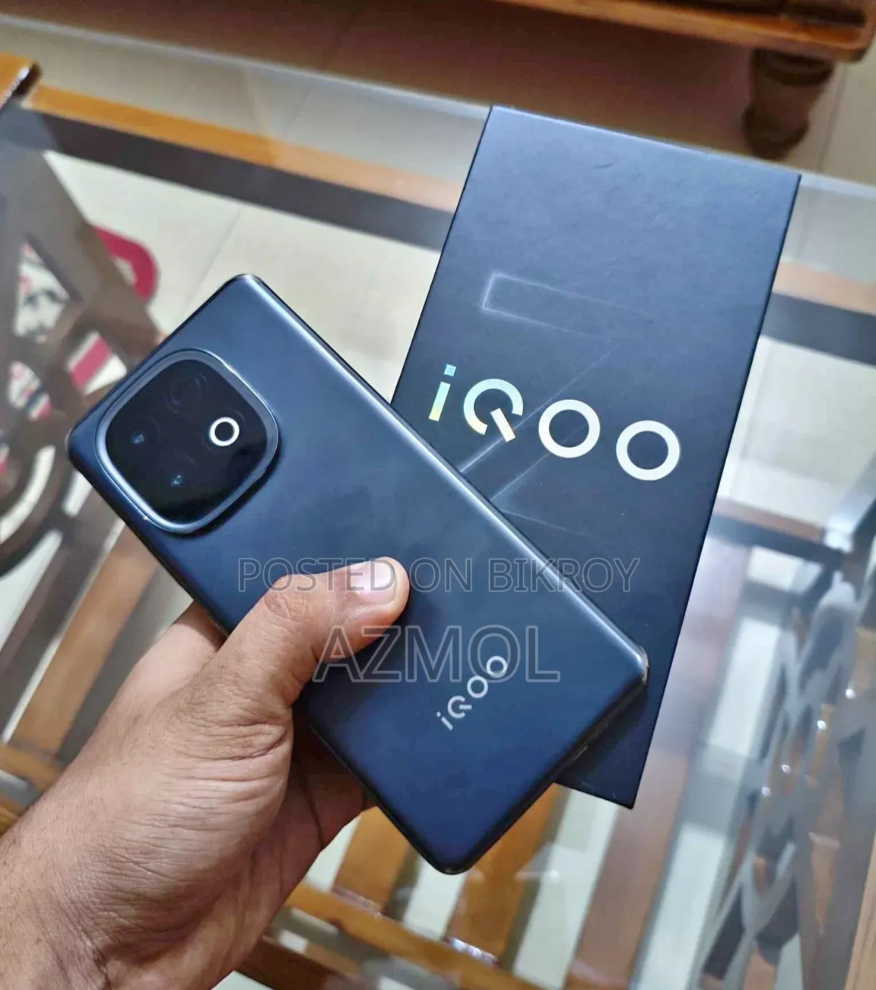iQOO 256 GB Black