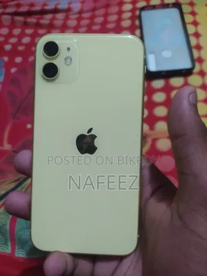 Apple iPhone 11 64 GB Yellow