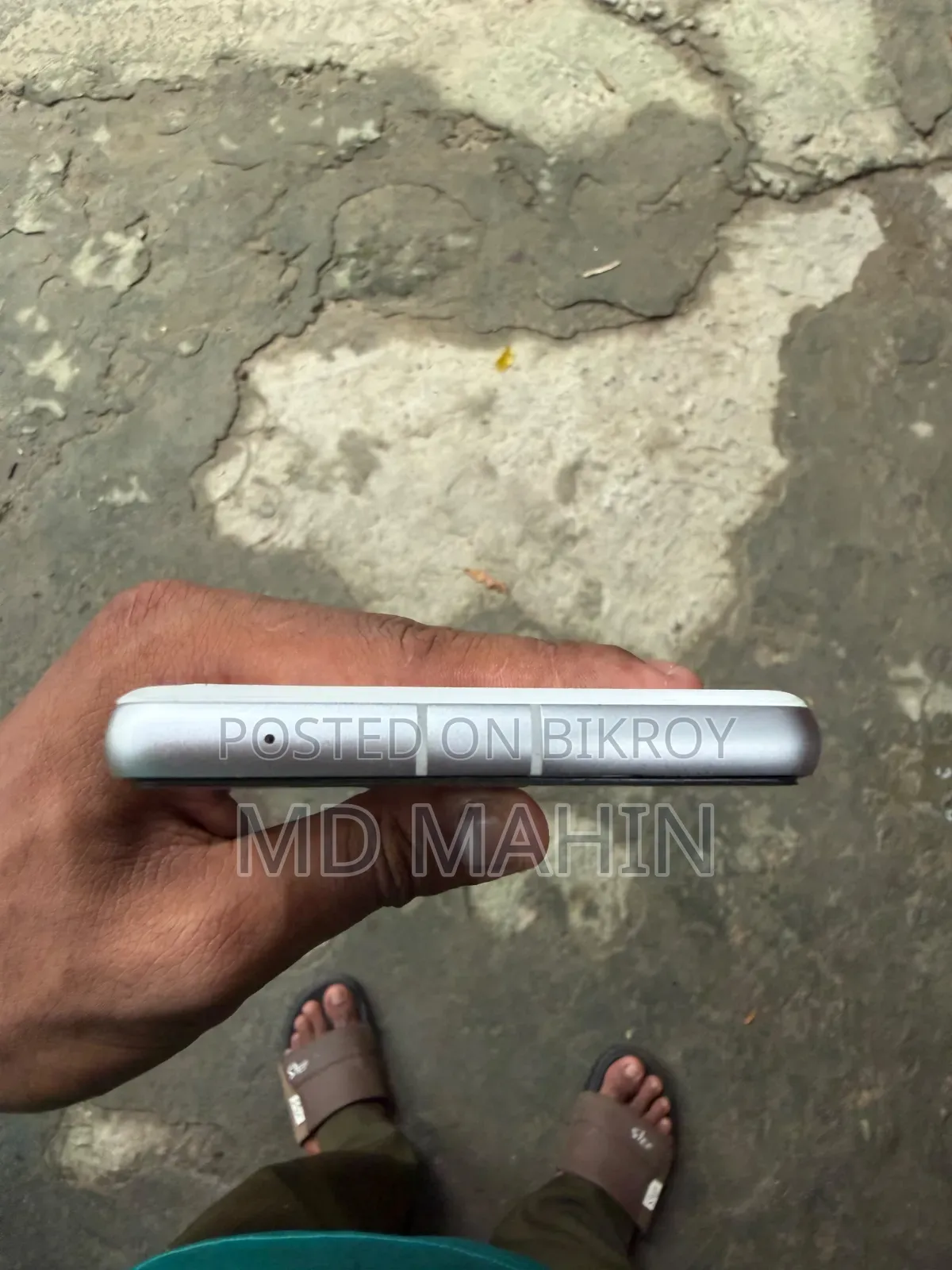 গুগল পিক্সেল ৭এ ১২৮ জিবি হোয়াইট