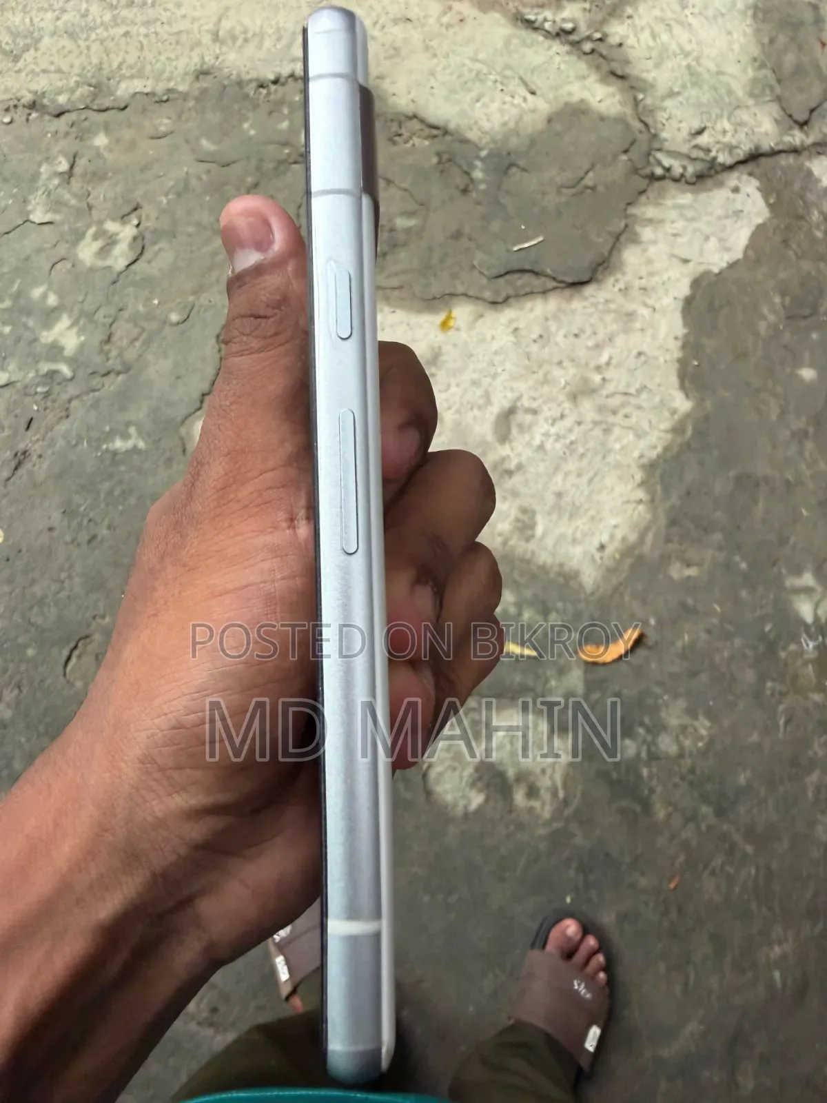 গুগল পিক্সেল ৭এ ১২৮ জিবি হোয়াইট