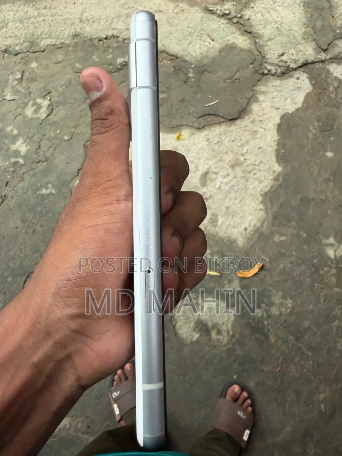 গুগল পিক্সেল ৭এ ১২৮ জিবি হোয়াইট