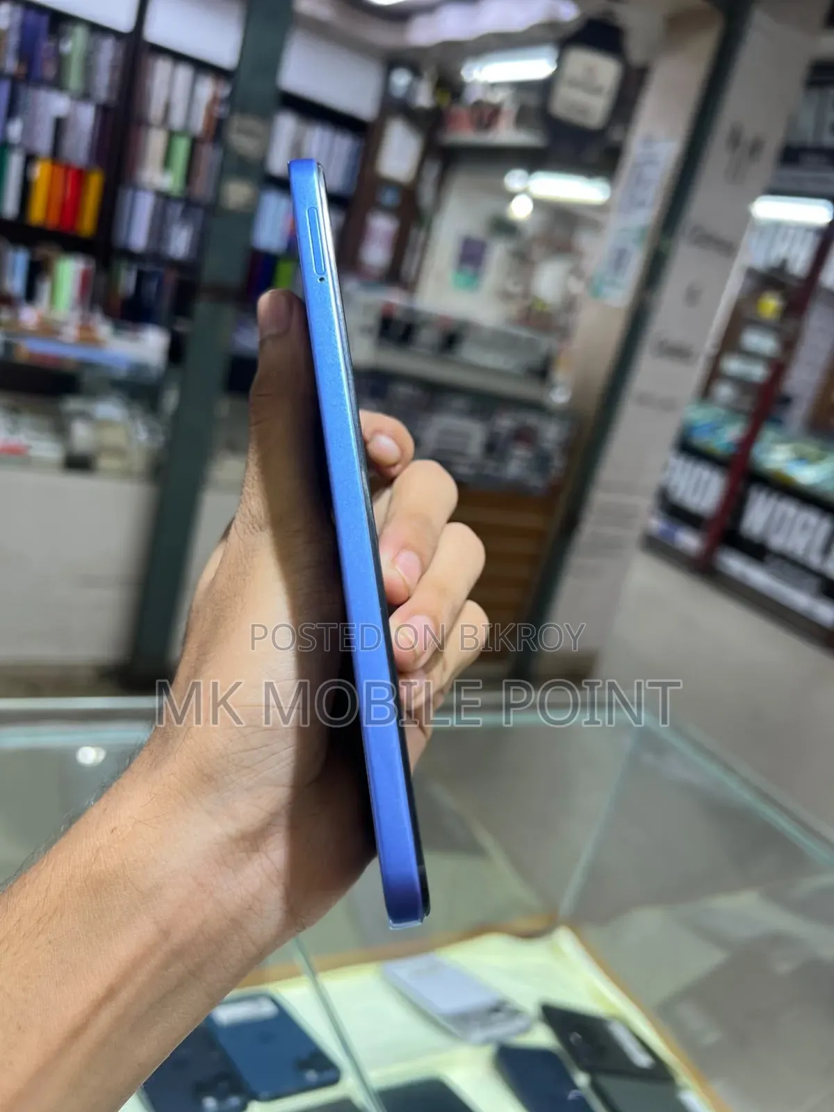 Infinix Hot 60i 128 GB Blue