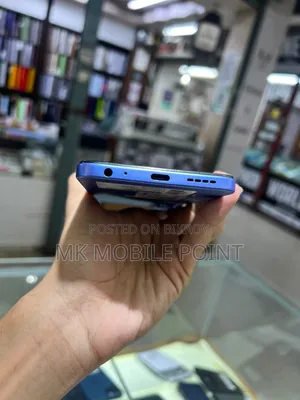 Infinix Hot 60i 128 GB Blue