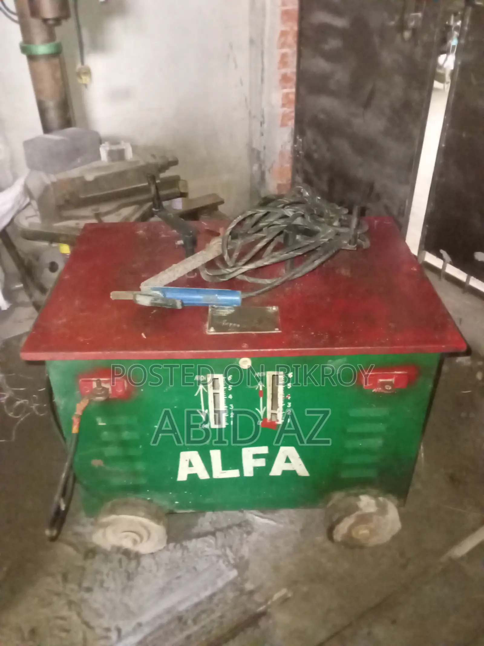 ওয়েল্ডিং মেশিন