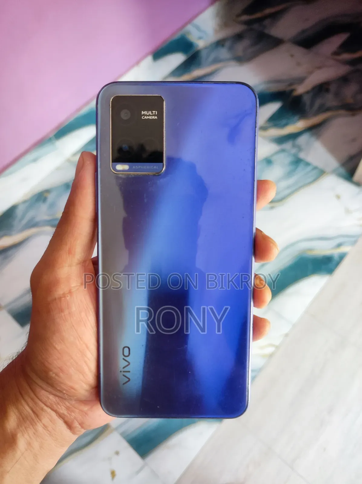 Vivo Y21 64 GB Blue