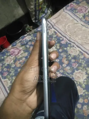 Vivo Y12s 32 GB Blue