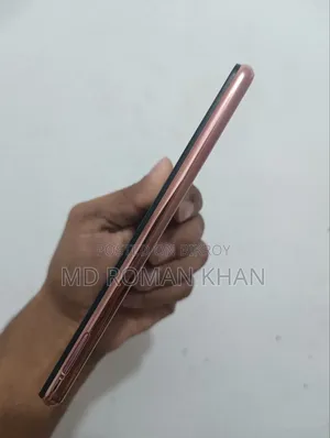 Vivo Y17 256 GB Rose Gold