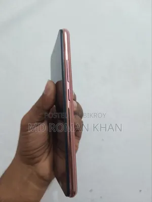 Vivo Y17 256 GB Rose Gold
