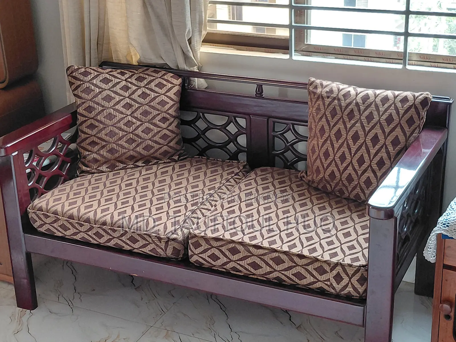 1 Set Sofa (2+2+1)