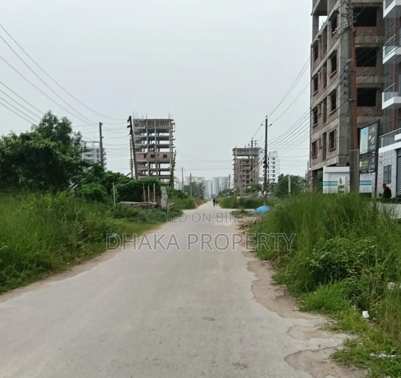 60ft 3 Katha Park View North at Sector-17/B