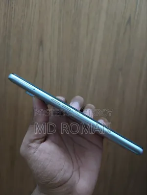রিয়েলমি ২৫৬ জিবি সিলভার