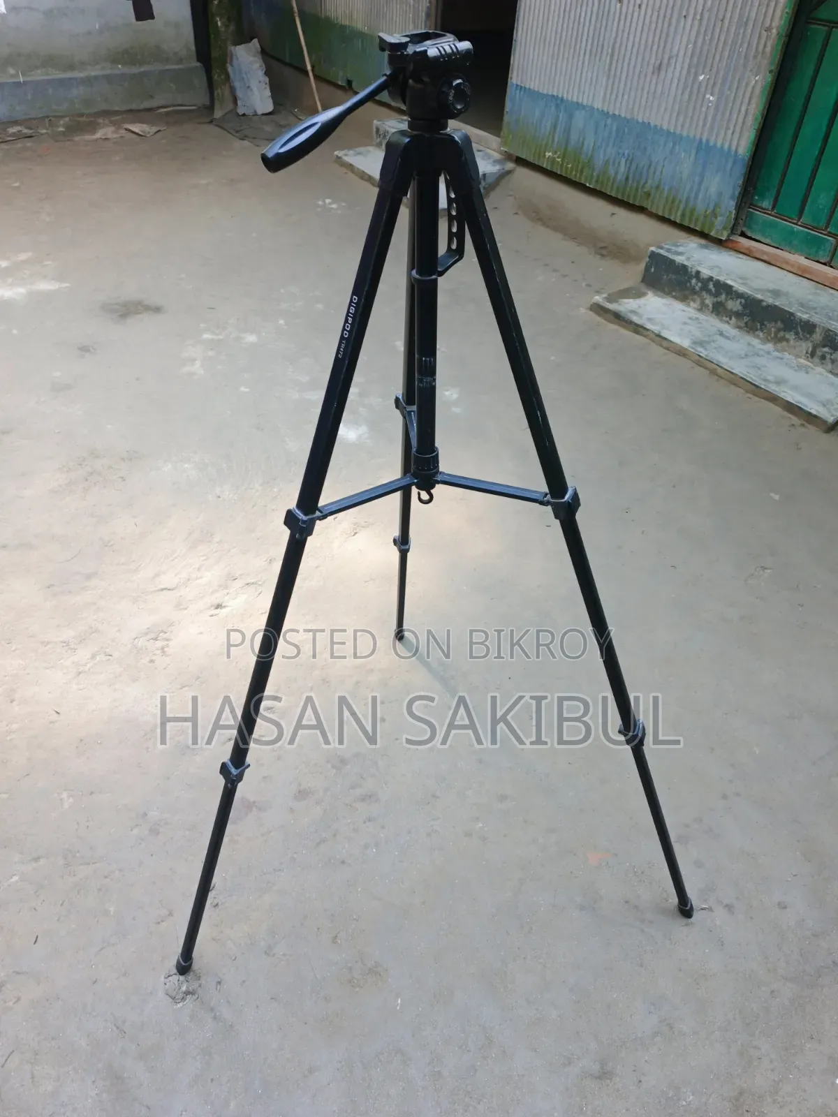 Digipod TR-472 Camera Tripod