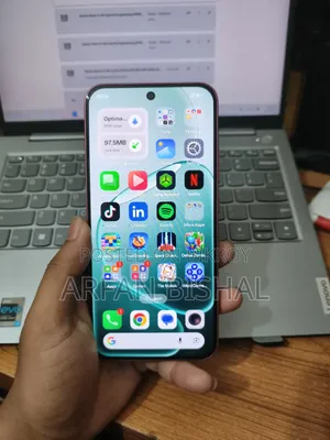 নতুন অপো এ৬ প্রো ৫জি ২৫৬ জিবি লাল