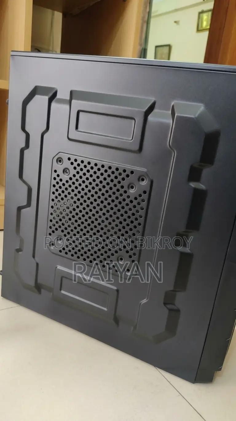 Desktop Computer MSI 4GB Intel Core i3 SSD 256GB