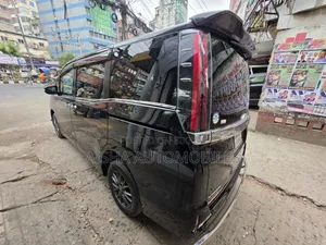 Toyota Noah 2020 Black