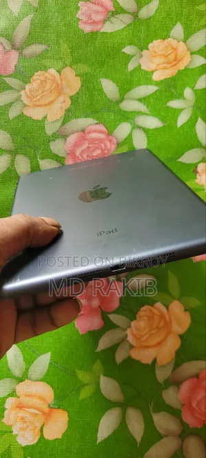 অ্যাপল ১৬ জিবি সিলভার