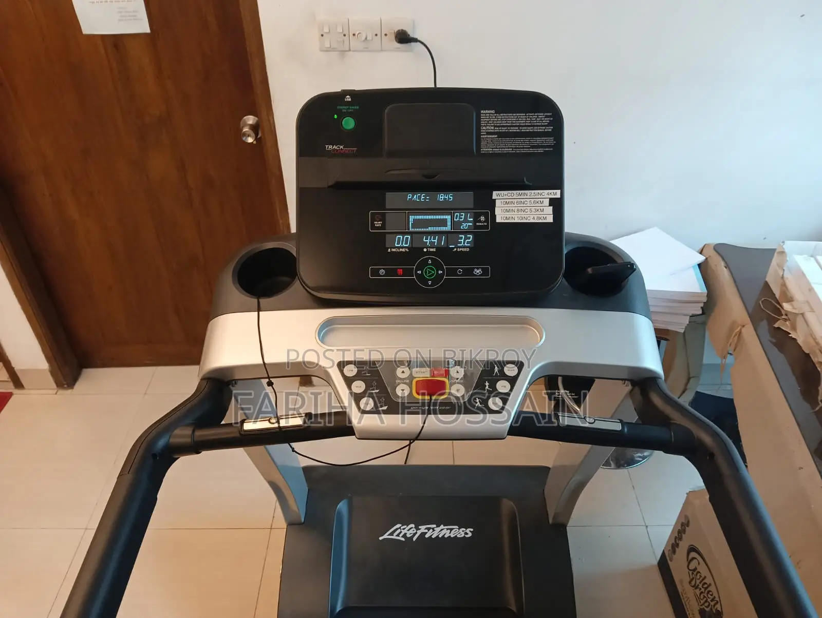 Life Fitness Heavy-Duty Treadmill With Track Connect Console
