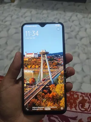 Vivo Y11 32 GB Blue