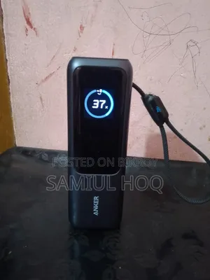 অ্যাঙ্কার ল্যাপটপ পাওয়ার ব্যাংক (২৫কে, ১৬৫ডব্লিউ, বিল্ট-ইন এবং রিট্র্যাক্টেবল ক্যাবল)