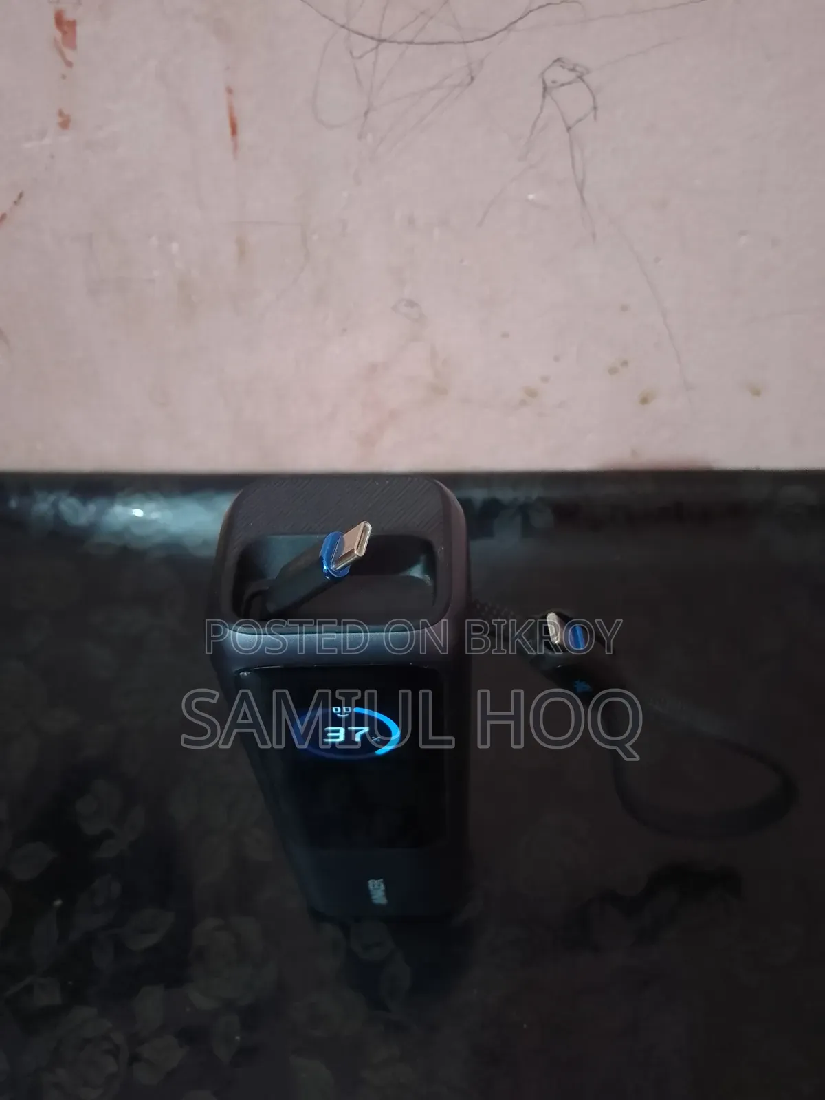 অ্যাঙ্কার ল্যাপটপ পাওয়ার ব্যাংক (২৫কে, ১৬৫ডব্লিউ, বিল্ট-ইন এবং রিট্র্যাক্টেবল ক্যাবল)