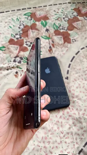 Apple iPhone XS 64 GB Black