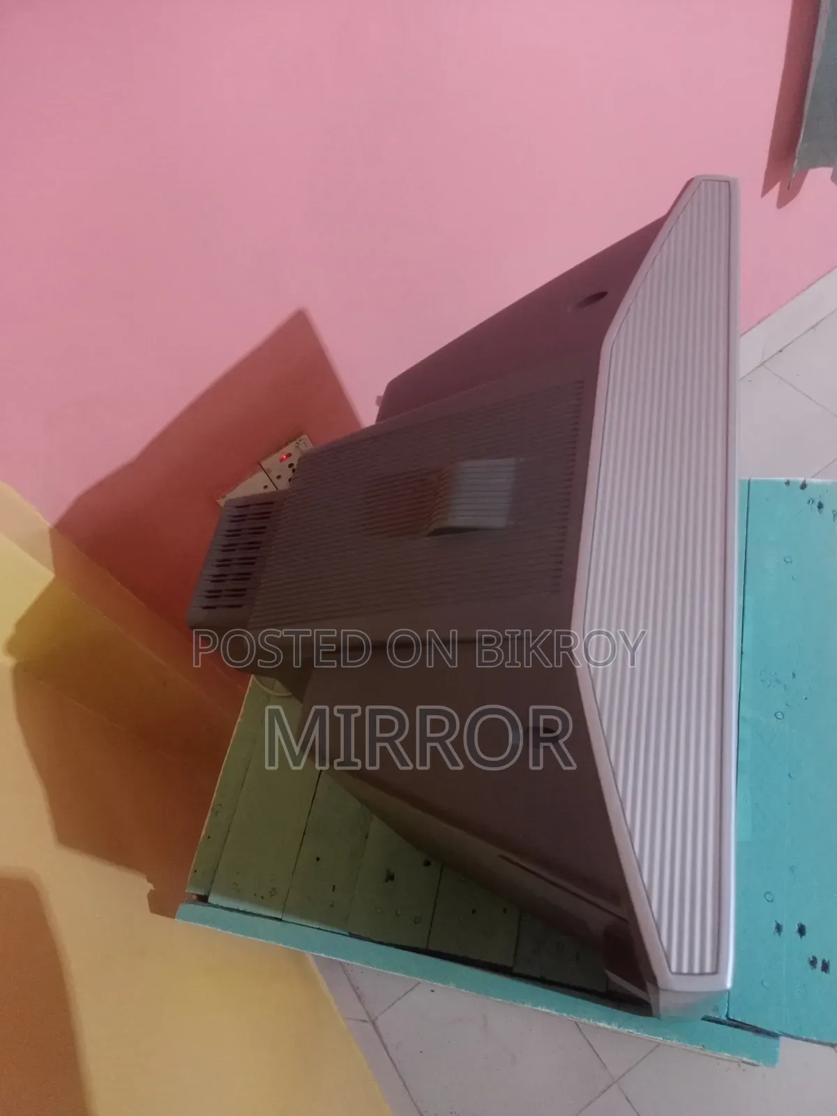 An original Rangs (21 inch) color box TV will be sold