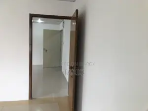 অফিস ভাড়া