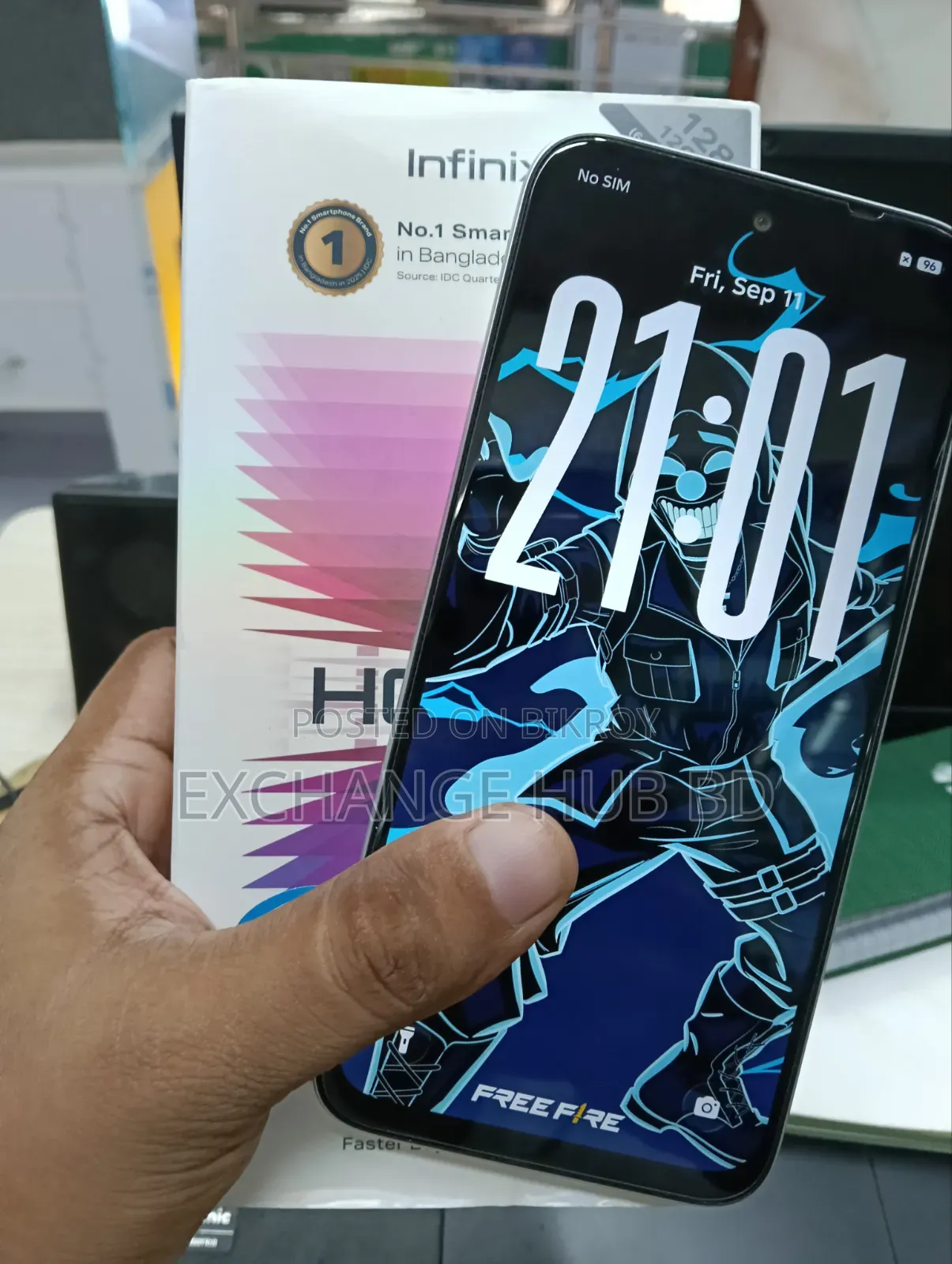 Infinix Hot 70 128 GB Bronze