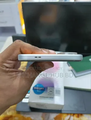 Infinix Hot 70 128 GB Bronze