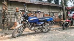 Bajaj Boxer 100 2004 Blue