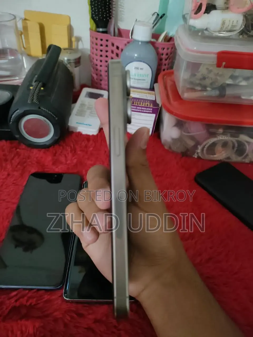 New Apple iPhone 15 Pro Max 256 GB Silver