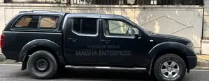 Nissan Caravan 2014 Black