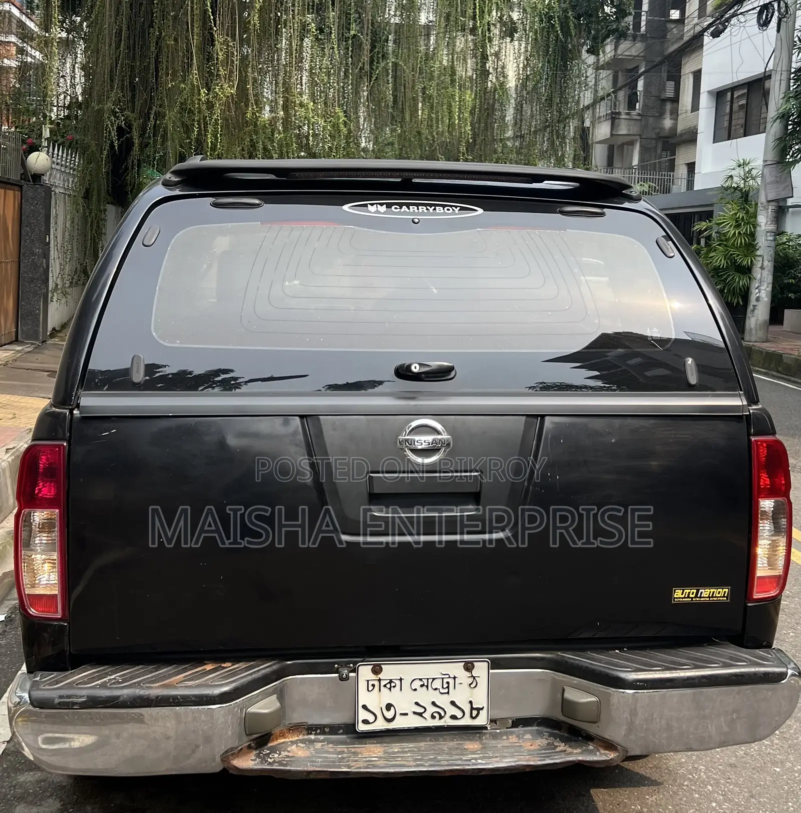 Nissan Caravan 2014 Black