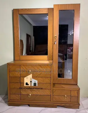 সল্প মূল্যে আধুনিক ডিজাইনের বার্মাটিক কাঠের ড্রেসিং টেবিল
