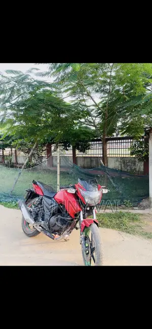 টিভিএস আপাচি আরটিআর ১৬০ টুভি ২০১৮ লাল